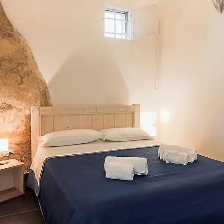 Li Monaci - - Ecobio Relais