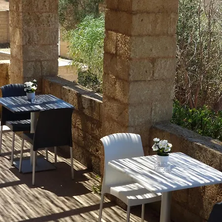 Li Monaci - - Ecobio Relais 3*