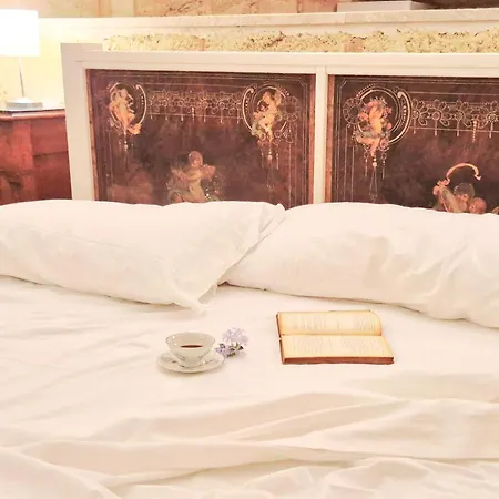 Li Monaci - - Ecobio Relais غالّيبولي