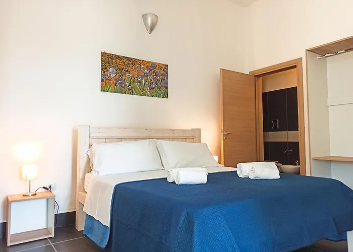 Li Monaci - - Ecobio Relais بيت ضيافة *