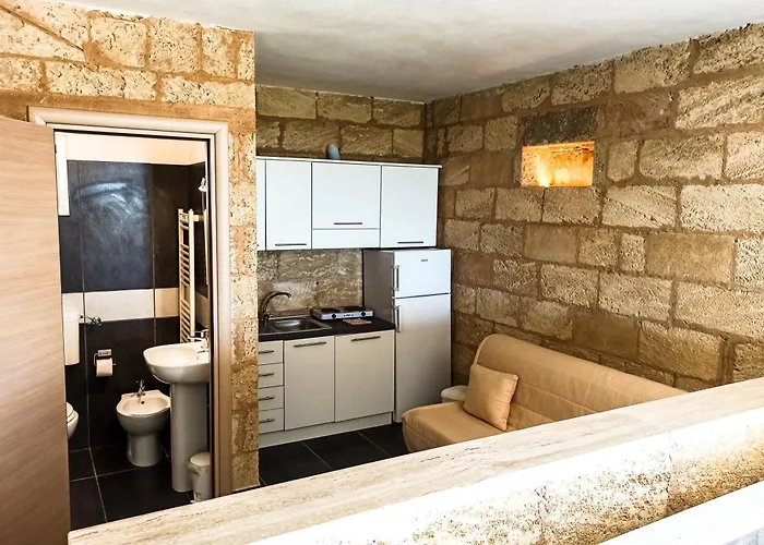 Li Monaci - - Ecobio Relais بيت ضيافة غالّيبولي